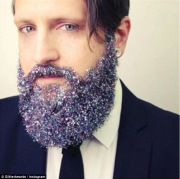 Glitter beard – trblietky v brade