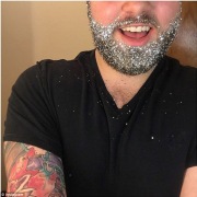 Glitter beard – trblietky v brade