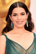 Spoločenské účesy 2016: America Ferrera