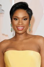 Spoločenské účesy 2016: Jennifer Hudson