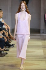 Rose Quartz a Serenity – farby roka 2016 a móda: Carolina Herrera - Spring/Summer 2016